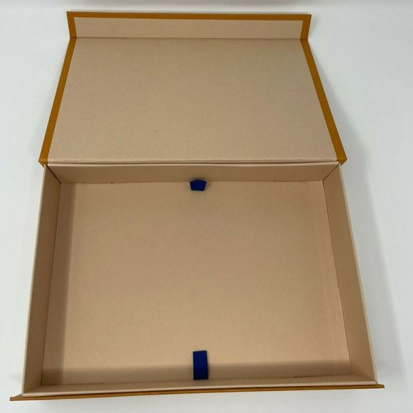 Authentic Louis Vuitton Accessory Orange Box w/Magnetic Close - Picture 2 of 4